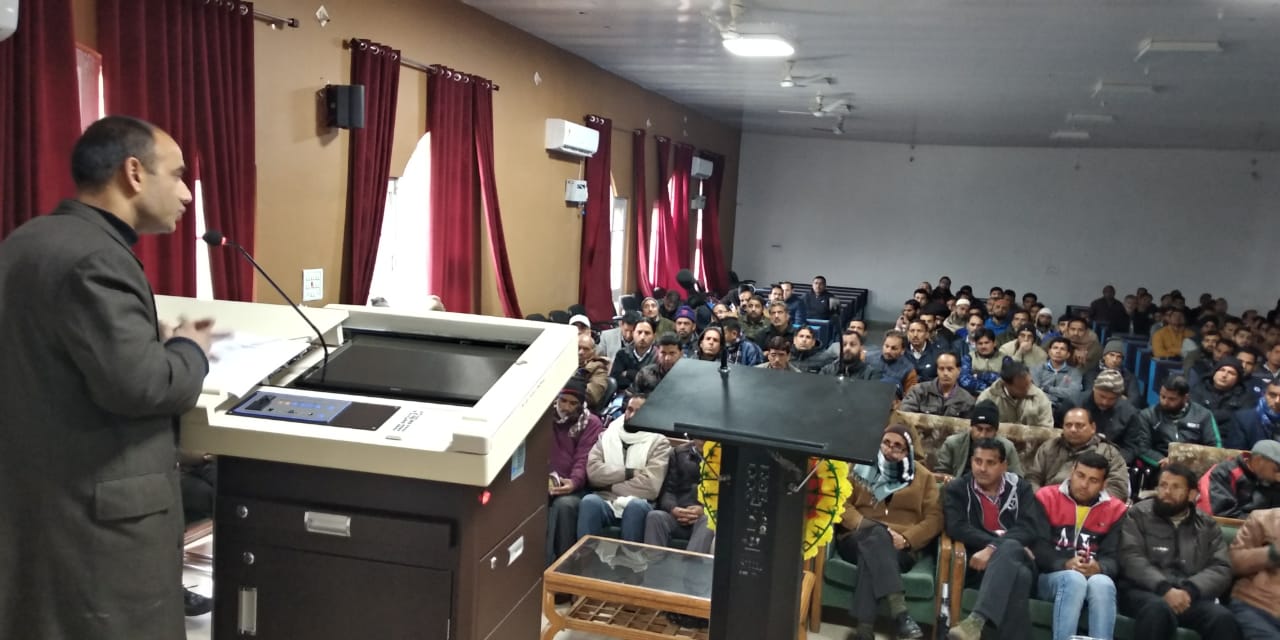 Training imparted to Polling personnel in Rajouri*  4000 polling personnel trained_