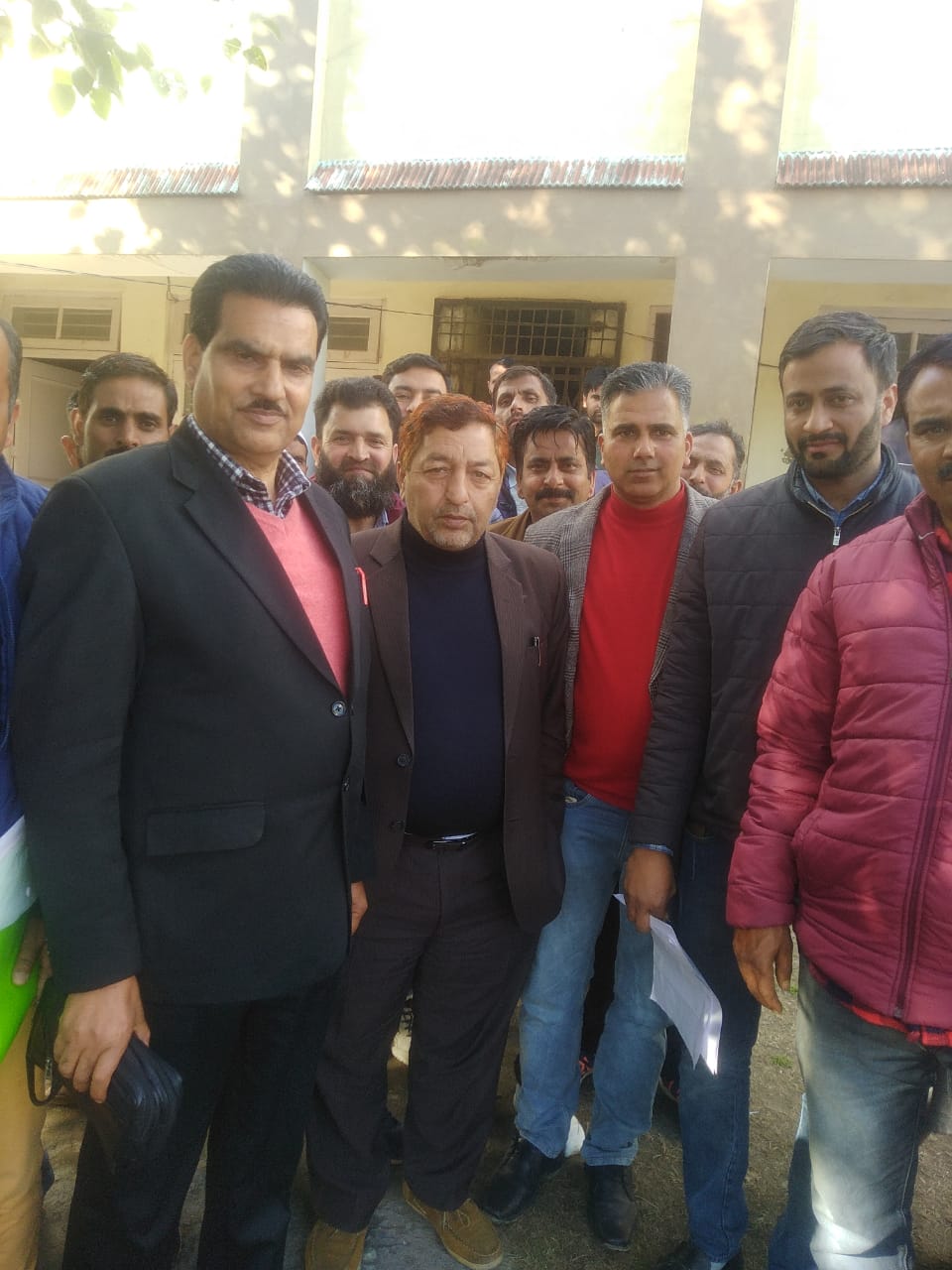 JKRETTF Deputation met CEO Rajouri, apprised grievances .