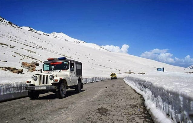 Mughal road reopens for traffic tomorrow after four months closure*  Traffic to ply from Poonch to Srinagar on Wednesday:_ Chief Engineer