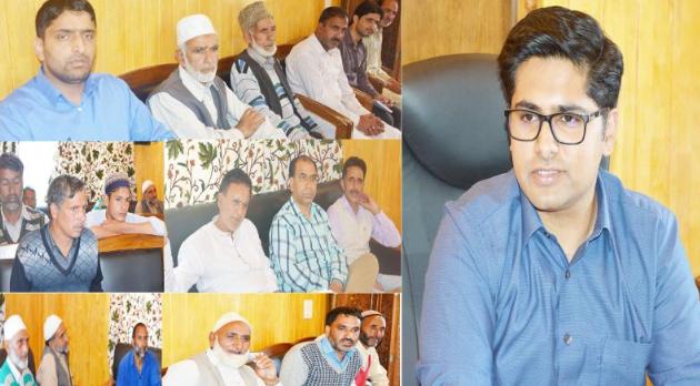 Various deputations call on DC Shopian