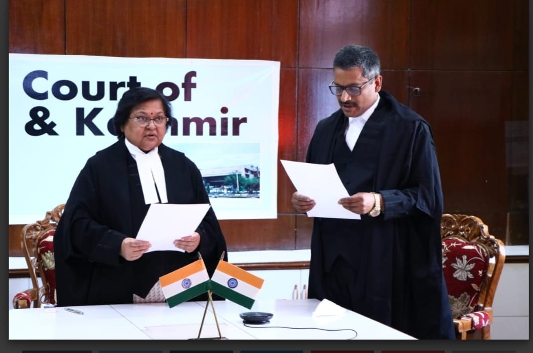 Rajnesh Oswal takes oath as J-K High Court judge