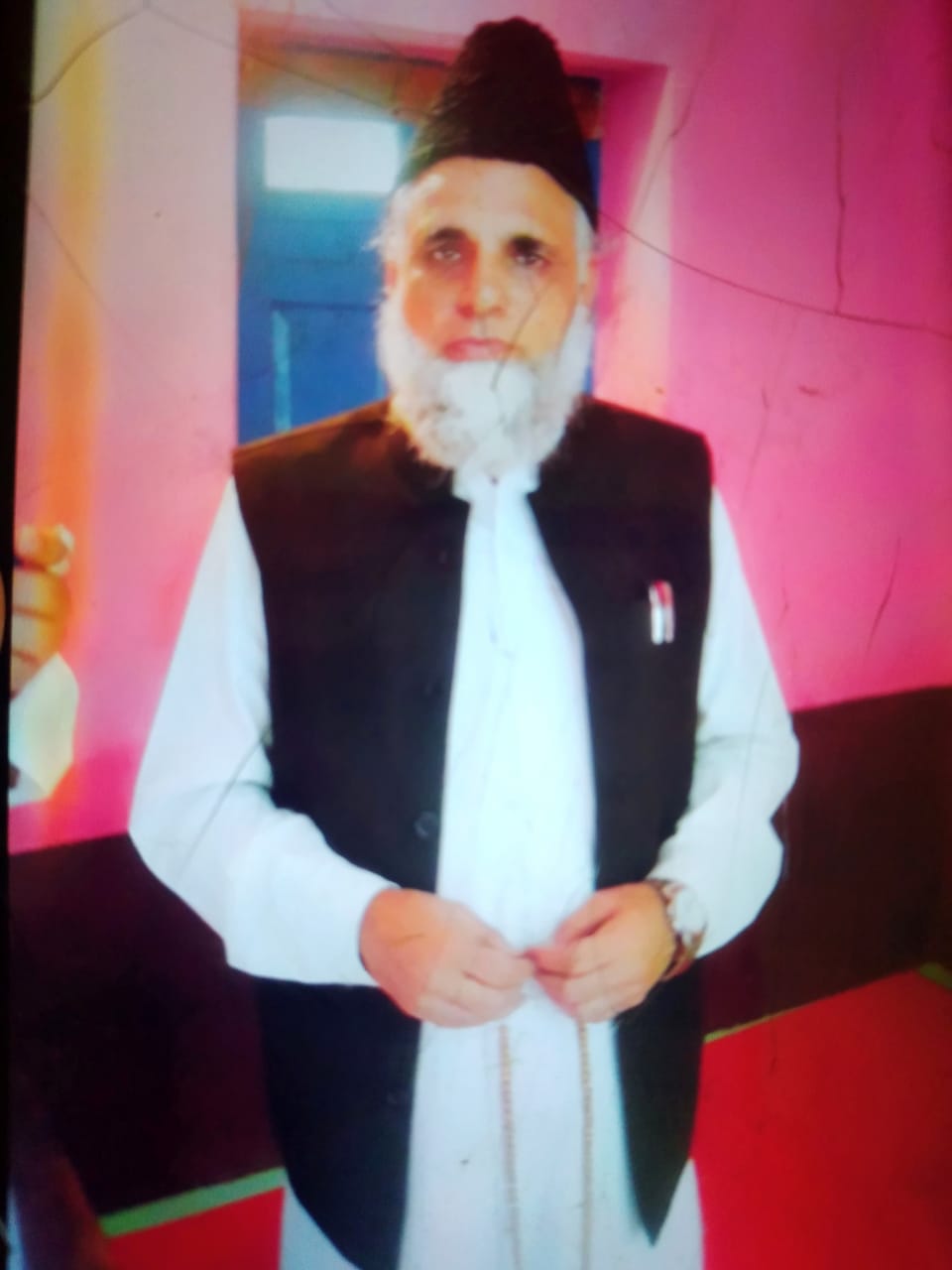 Molna syed Amin shah Gillani greets people on Shab-e-Baraat  Asks people to abide by COVID-19 protocol, government advisories