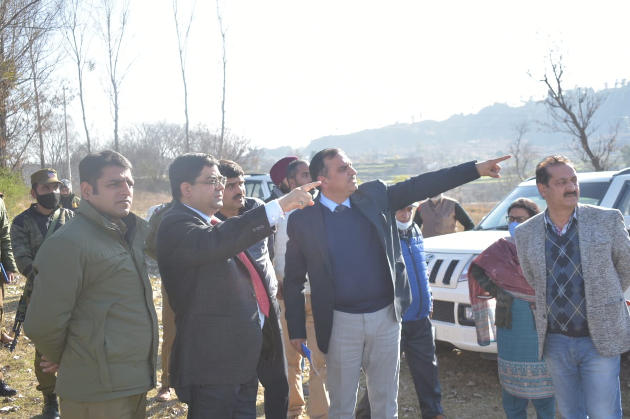 DC Rajouri visits Lam at Nowshera Resolves long pending 2880 kanals land issue of Animal and Sheep Husbandry Department