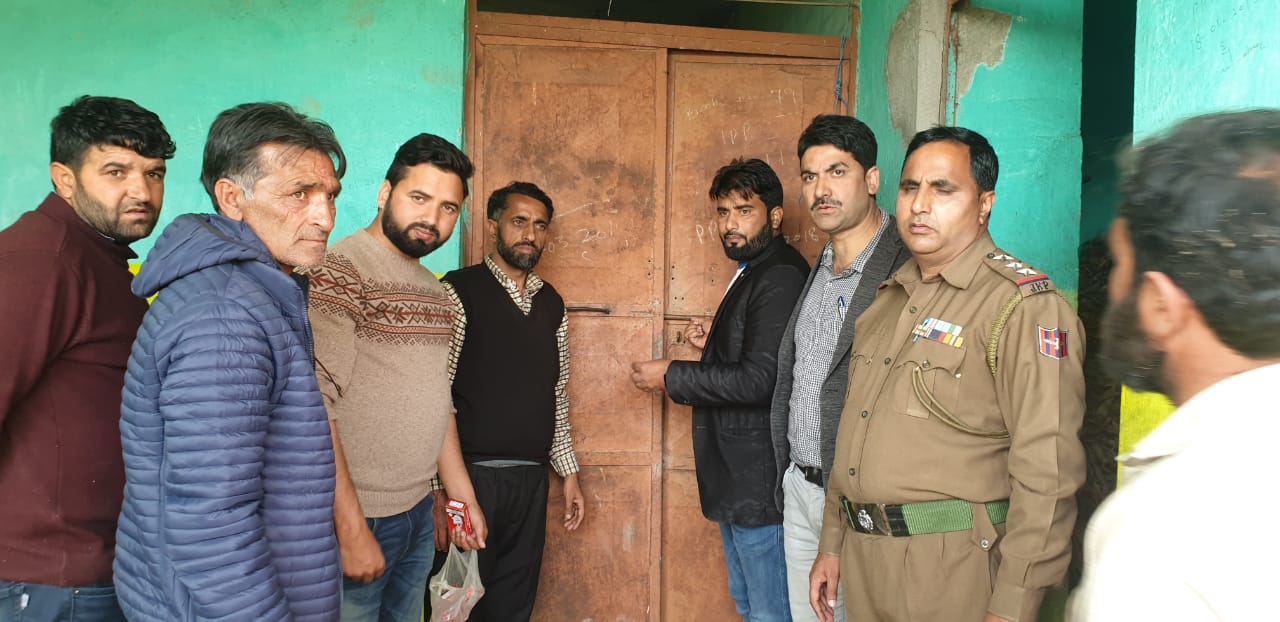 Two Govt buildings vacated from illegal occupants in Rajouri