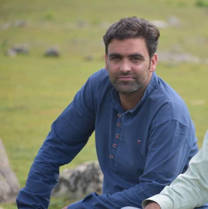 *شمالی کشمیر کیے سماجی شخصیت جاوید احمد میر نیے امیتہ مسلہ کو شیب قدر کیے موقع پر مبارک باد دی