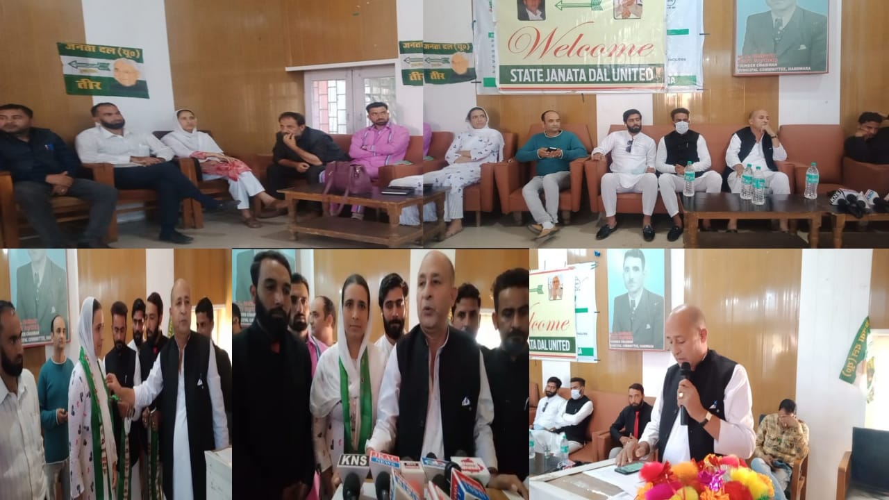 Prominent workers including bjp Ex Vice president Mahila Morcha from handwara today joined JDU At Handwara