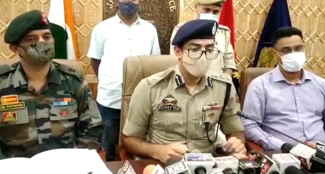 Narcotic worth 30 crore seized in Uri