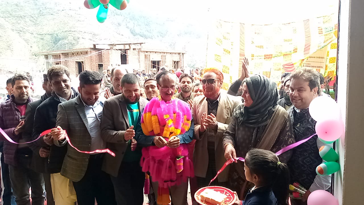 CGM NABARD inaugurates Office of FPO at Budhal; hands over registration certificate to the board.