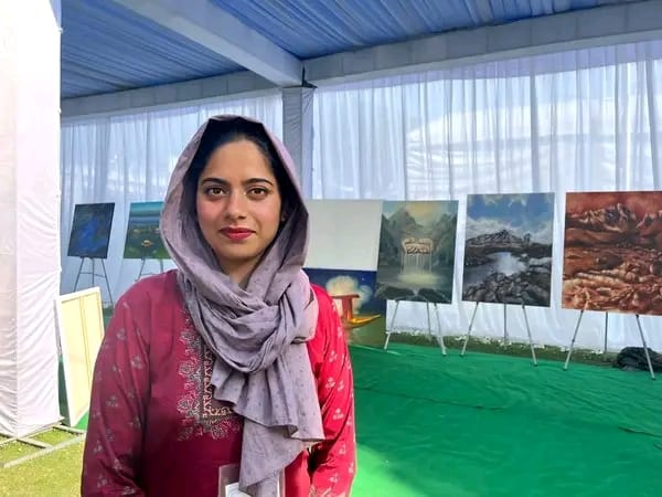 Meet Snober Jeelani Shah, Kashmir’s young and talented artist