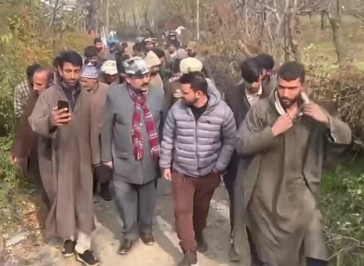 DPAP Provincial President Kashmir Zone Mohd.Amin Bhat held a public interaction at Devsar constituency Kulgam