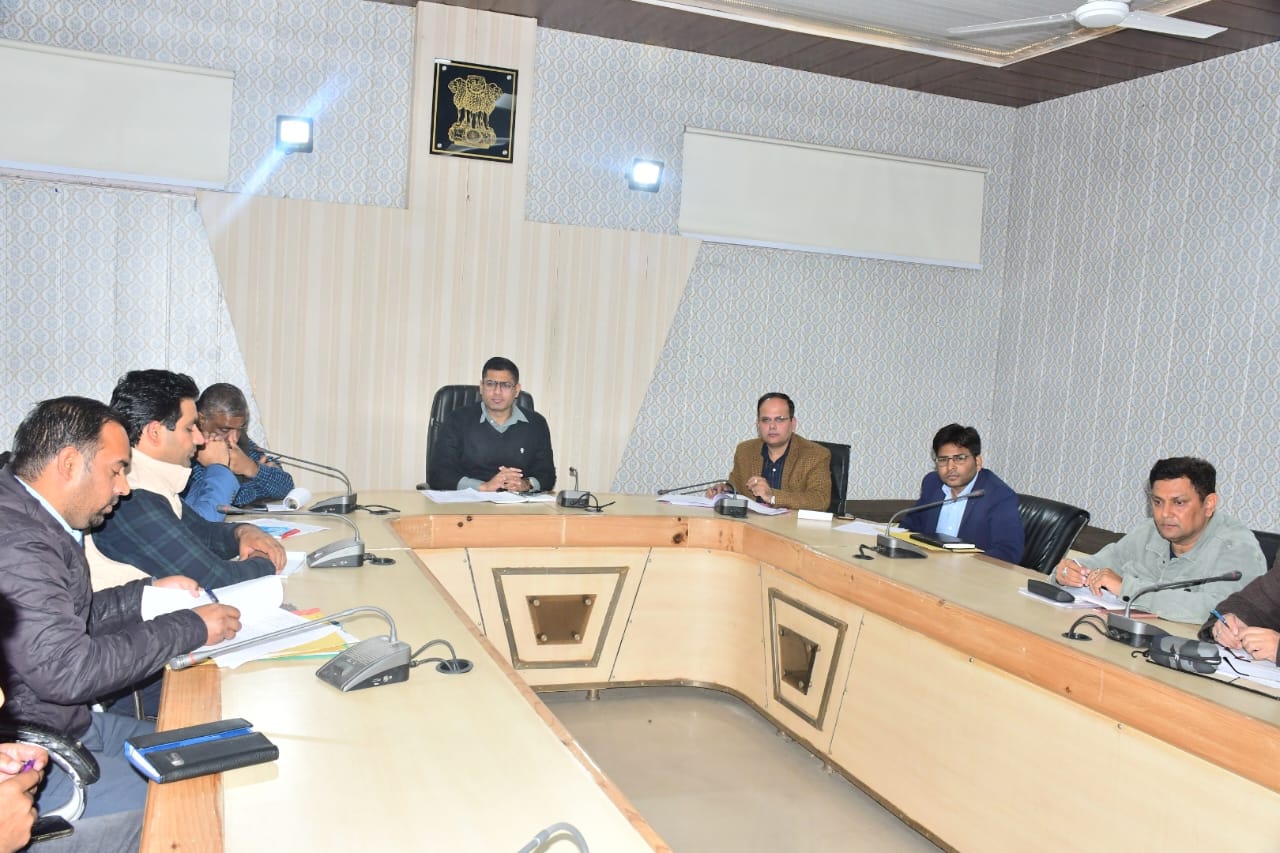 Deputy Commissioner reviews status of online services in Rajouri District