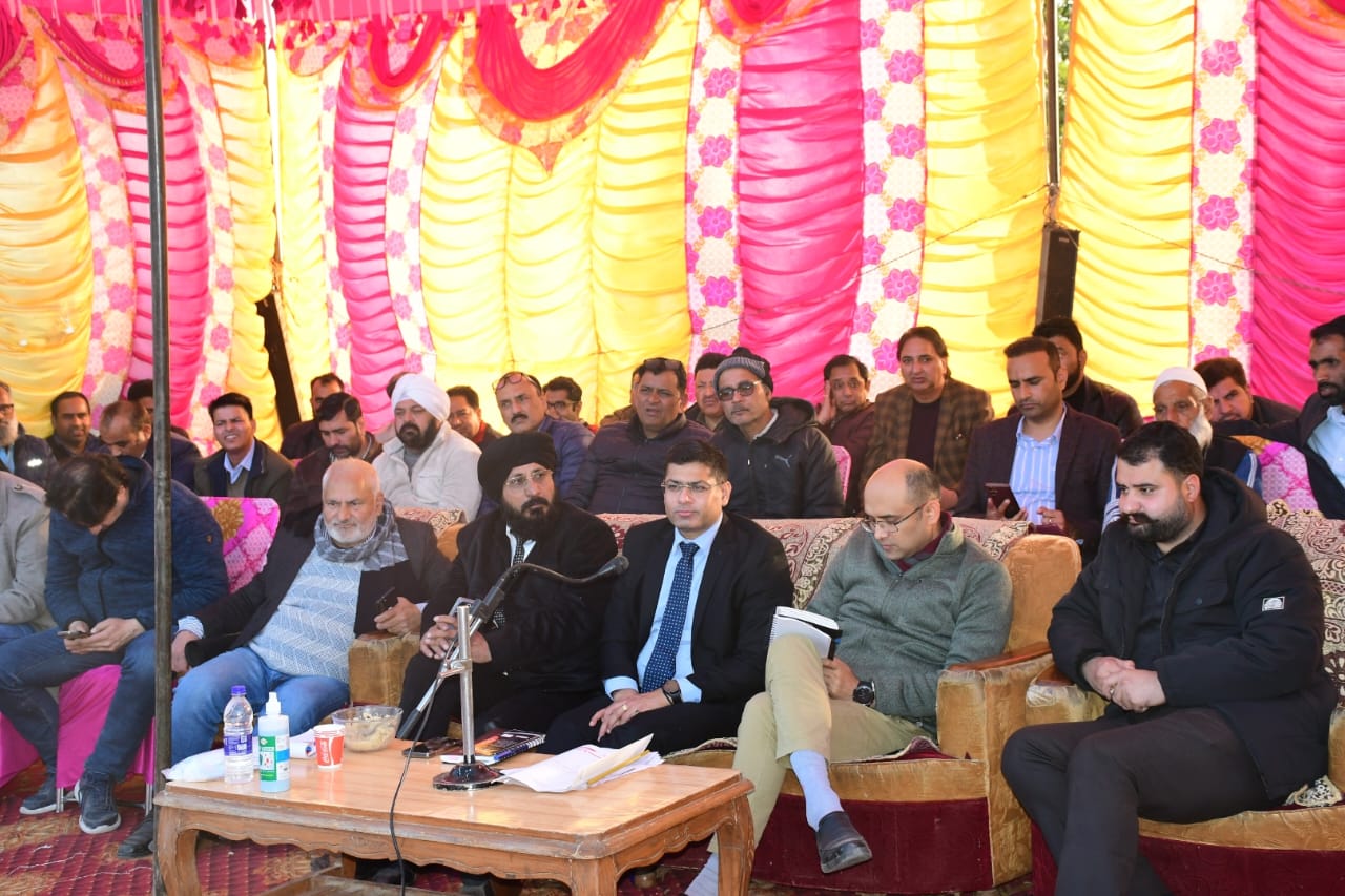 Bhupinder Kumar convenes public darbar at Gurha Top, Rajouri