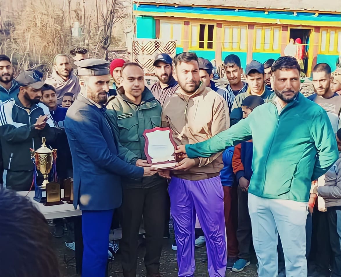 Cricket tournament concludes at Gabber Budhal 