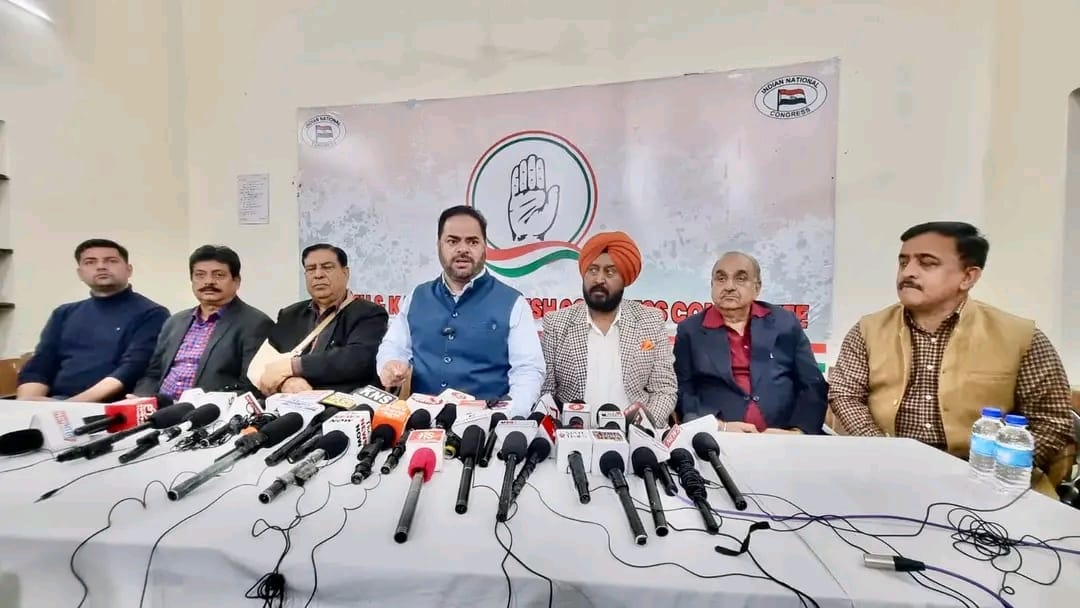 Congress lashes out at Modi Govt. for betraying farmers ;  Modi failed in his guarantee to farmers, resorting drone attack