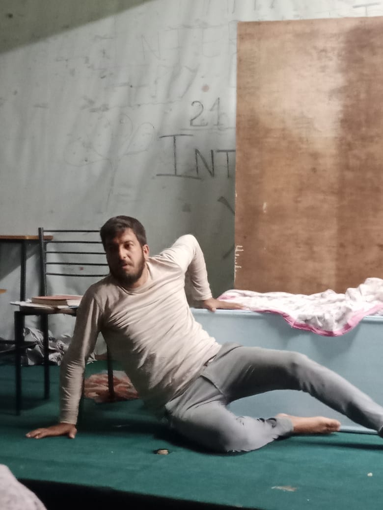 Rangmanch theater group stages play ‘pagal ki Diary’