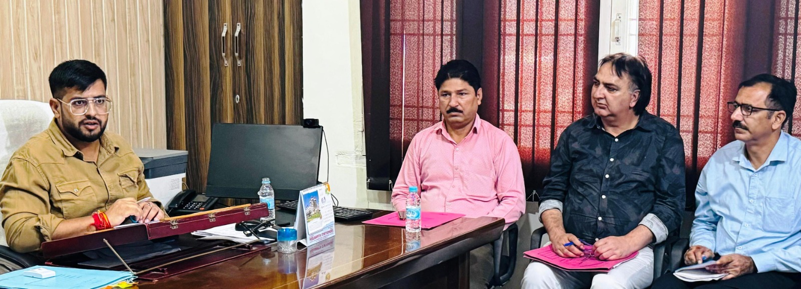 DC Rajouri reviews Diwali arrangements, conducts market inspection in Nowshera