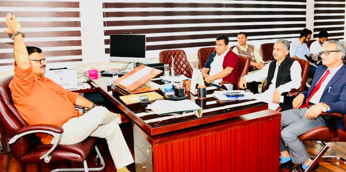 Several Legislators Call On Minister Javed Ahmed Rana.