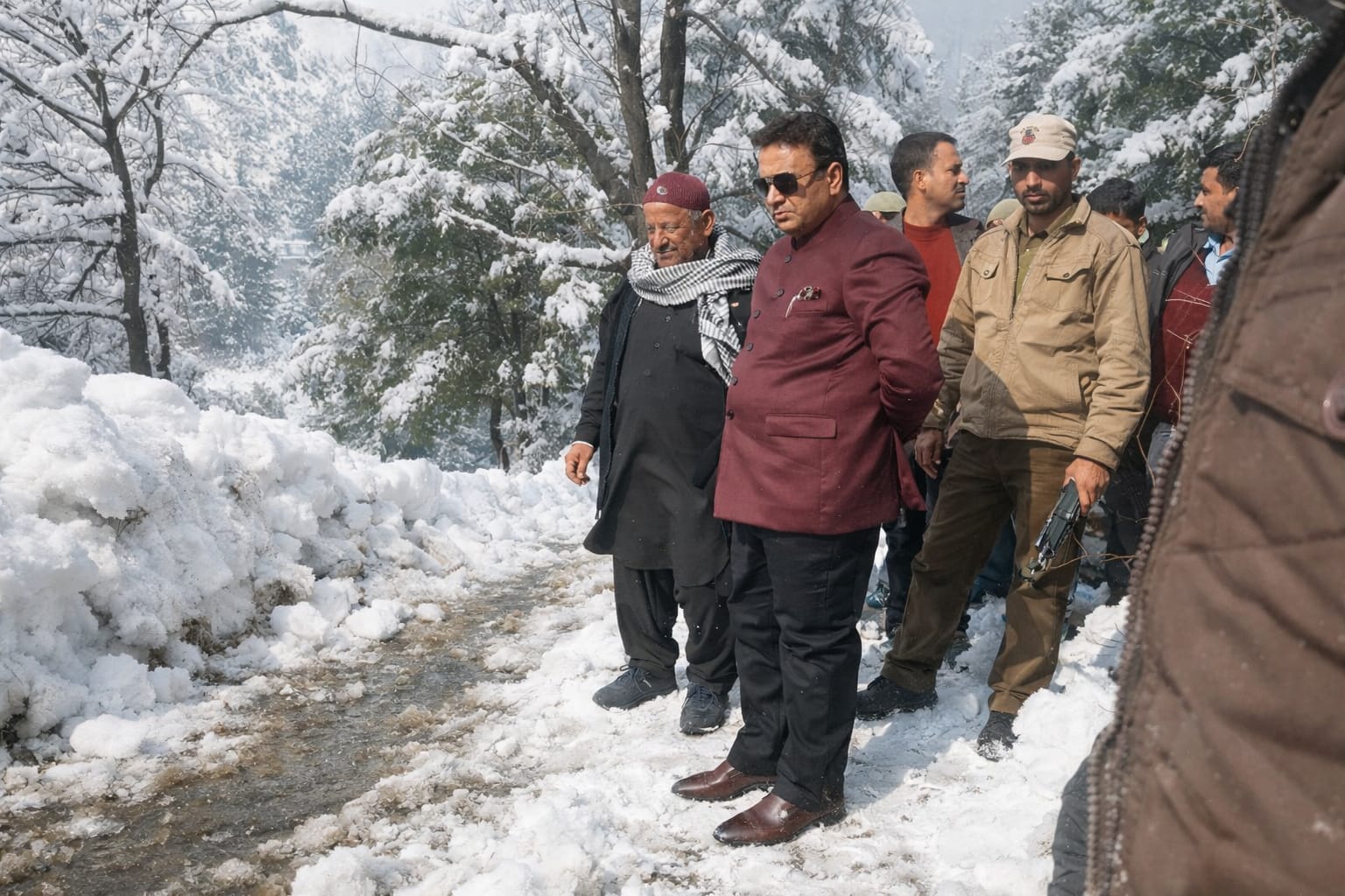 Chaudhary Zulfiqar Ali Voices Concern Over Road Closures in Budhal–Darhal Due to Snowfall