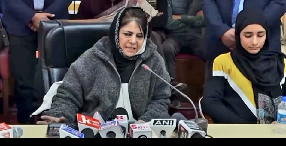Mehbooba Mufti Urges Filling of Vacant Posts, Calls Law University Debate a Diversion